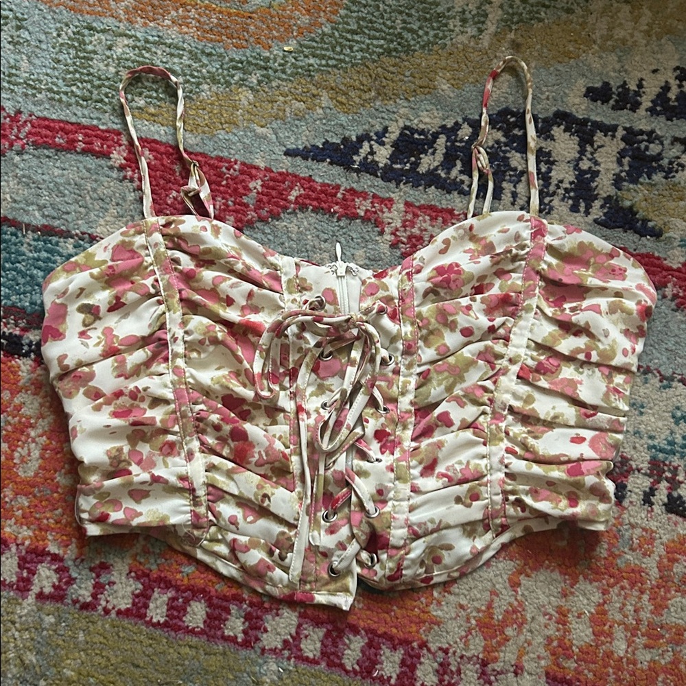 Lulus Mastered Elegance Ivory floral Print Lace-up Cami Top. Size M - Picture 4 of 9